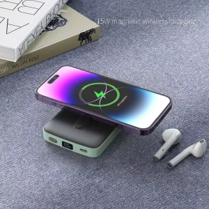 20W High Speed PD Magnetic Portable Charger 10000mAh Wireless Charging Power Bank with LED Power Screen for Business Trip Use