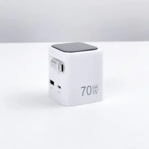 70W TFT Display USB Type C PD3.0 PPS 2C1A US EU UK Plug Portable Wall Fast GaN TFT AI Charger Adapter with Retractable Cable