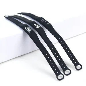 Colorful NFC Silicone Bracelet 13.56mhz Rfid Silicone Wristband RFID Rubber Silicone Wristband for Tracking
