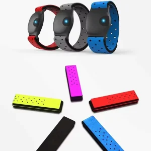 Custom White Label OEM Y25 Wireless BLE 5.0 ANT+ IP67 Waterproof Heart Rate Monitoring Rechargeable Battery Wrist Bracelet Smart