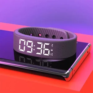 Digital Watch with Vibration Alarm Student Smart Watch Sports Pedometer Multi-function Adjustable Wristband Electronic Watch