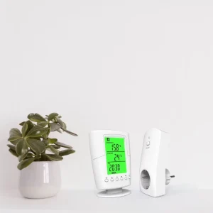 High Quality Adjustable Multi Control Wireless Smart Home Heating Thermostat Socket for Room Appliances