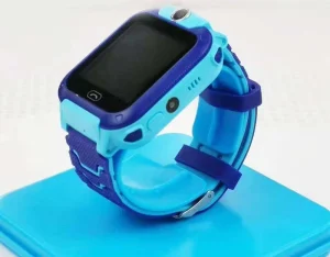 Kids Smart Watch with 2G GPS SOS Security Tracker Touch Color Display IP65 Waterproof Silicone Band SIM Android OS