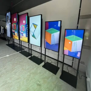 LCD Digital Signage Advertising Display Window Ad Player 4K 55 Inch 3000nits Customized Sunlight Readable Store Front