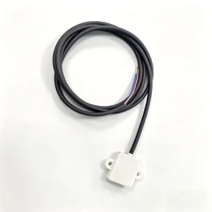 Mini Non-Contact Capacitive Liquid Level Sensor High Precision 1mm Digital Output 50000 H Operating Life Easy Install Compact