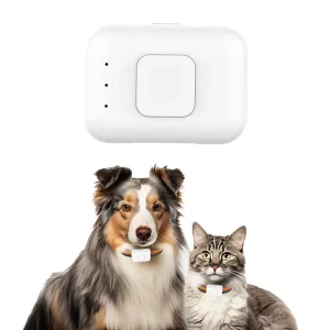 PAT PET Smart Plastic Waterproof Pet GPS Tracker with 1.5m Accuracy LED Flash & Beep Alert 850mAh Battery for Dogs and Cats