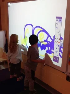 Teaching Machine Smart Whiteboard E-learning Board portable interactive boards smart touch boards pen touch with Ir pen low cost