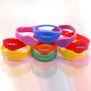 logo Printing Waterproof 13.56mhz NFC Smart Silicone Bracelet Rfid Wristband for Party Events